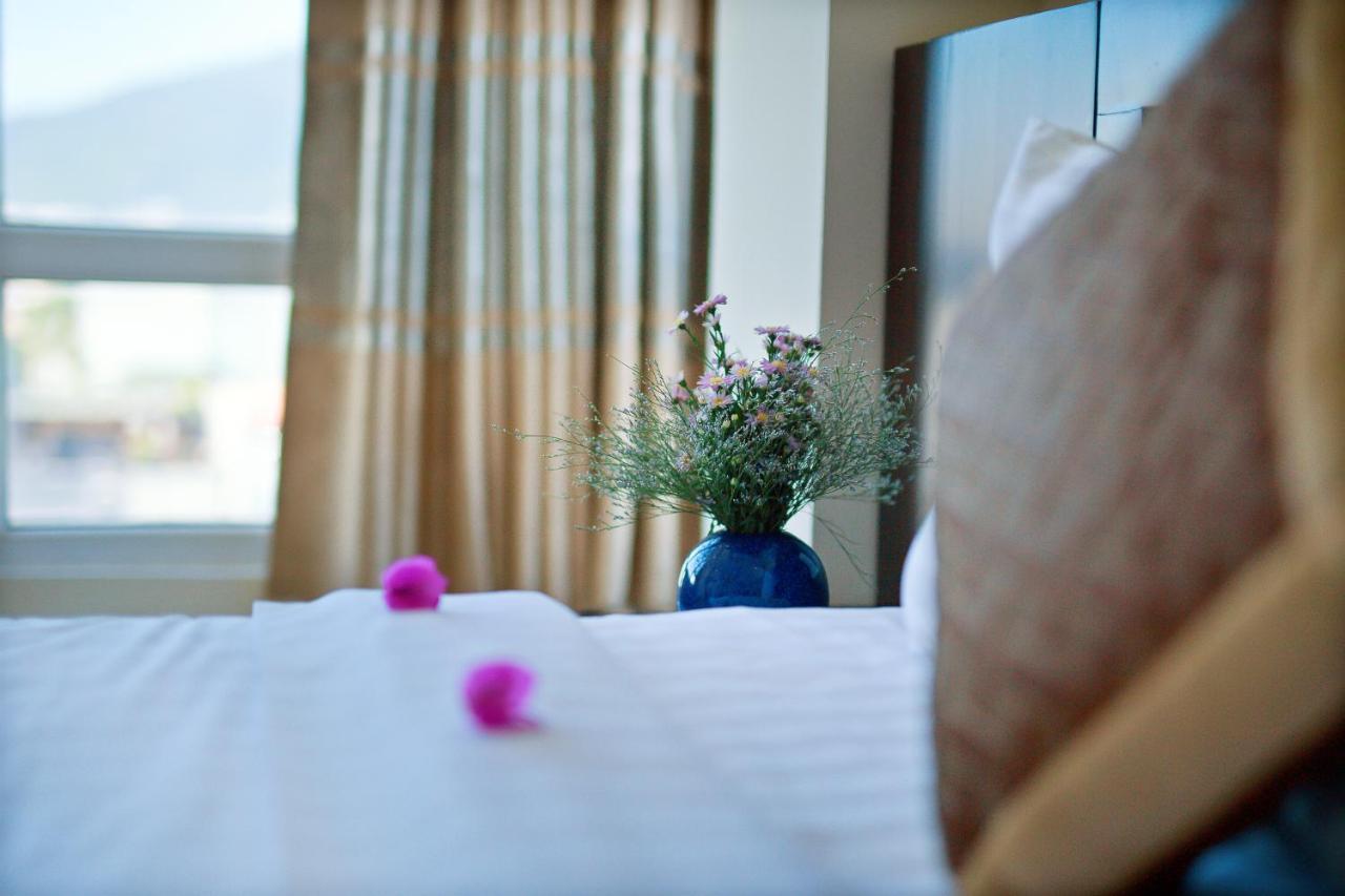 Gia Linh Hotel Da Nang Bagian luar foto